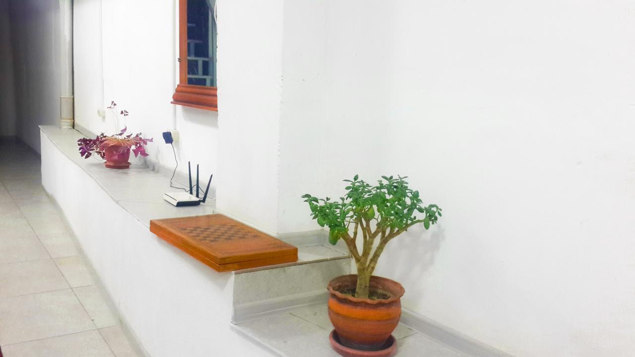 Hostel Near The Square Тбілісі Екстер'єр фото